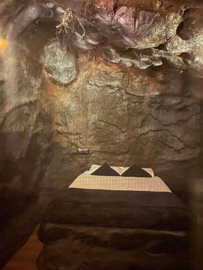 فيلا Rai'S Coorg Cave House ماديكيري المظهر الخارجي الصورة