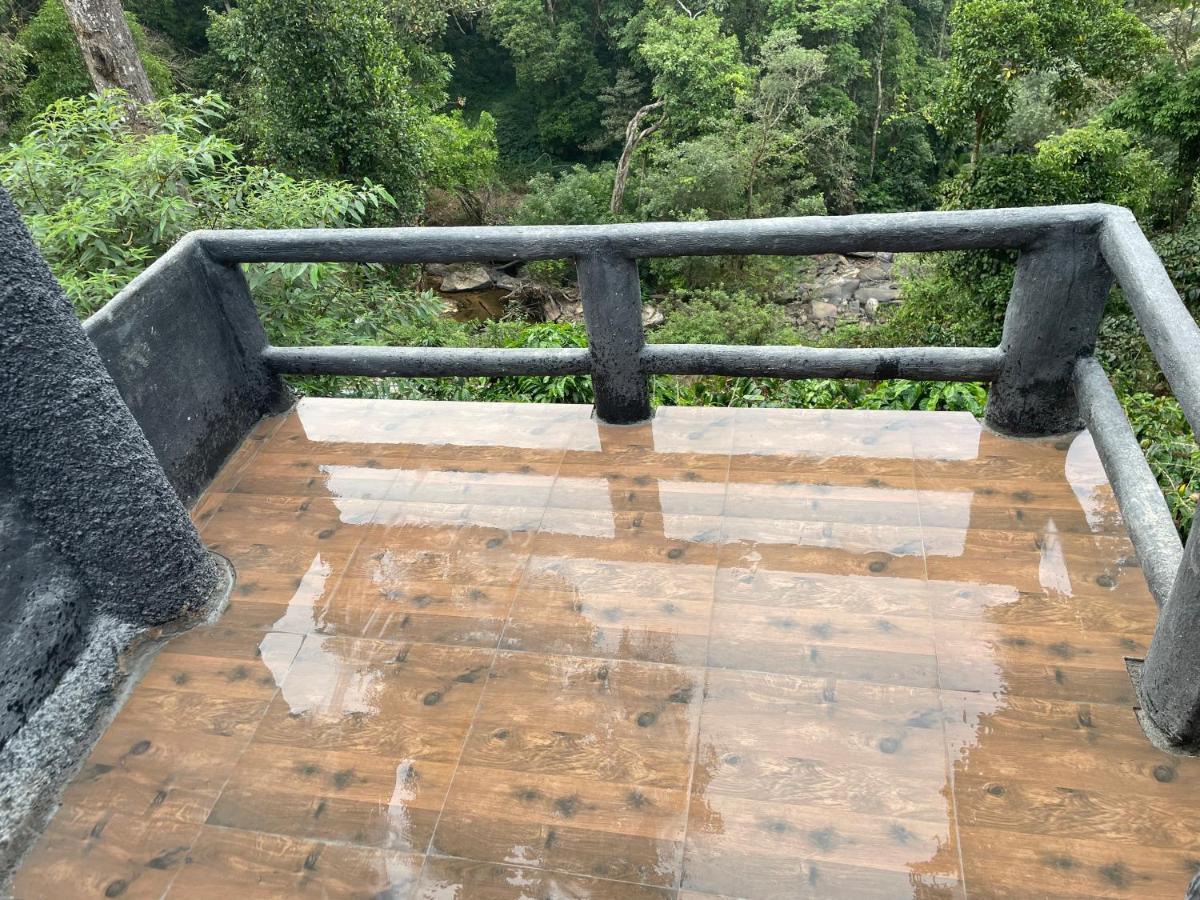 فيلا Rai'S Coorg Cave House ماديكيري المظهر الخارجي الصورة